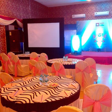 Meuse Jupiter Business And Luxury Hotel Nashik Εξωτερικό φωτογραφία