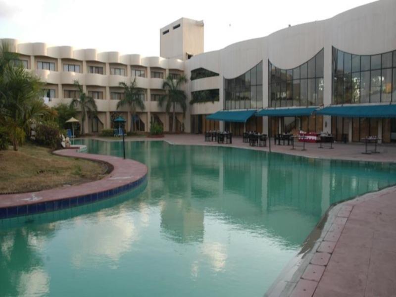 Meuse Jupiter Business And Luxury Hotel Nashik Εξωτερικό φωτογραφία