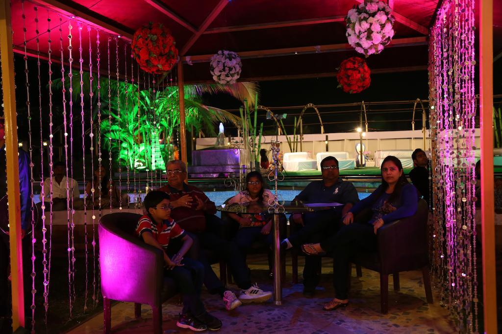Meuse Jupiter Business And Luxury Hotel Nashik Εξωτερικό φωτογραφία