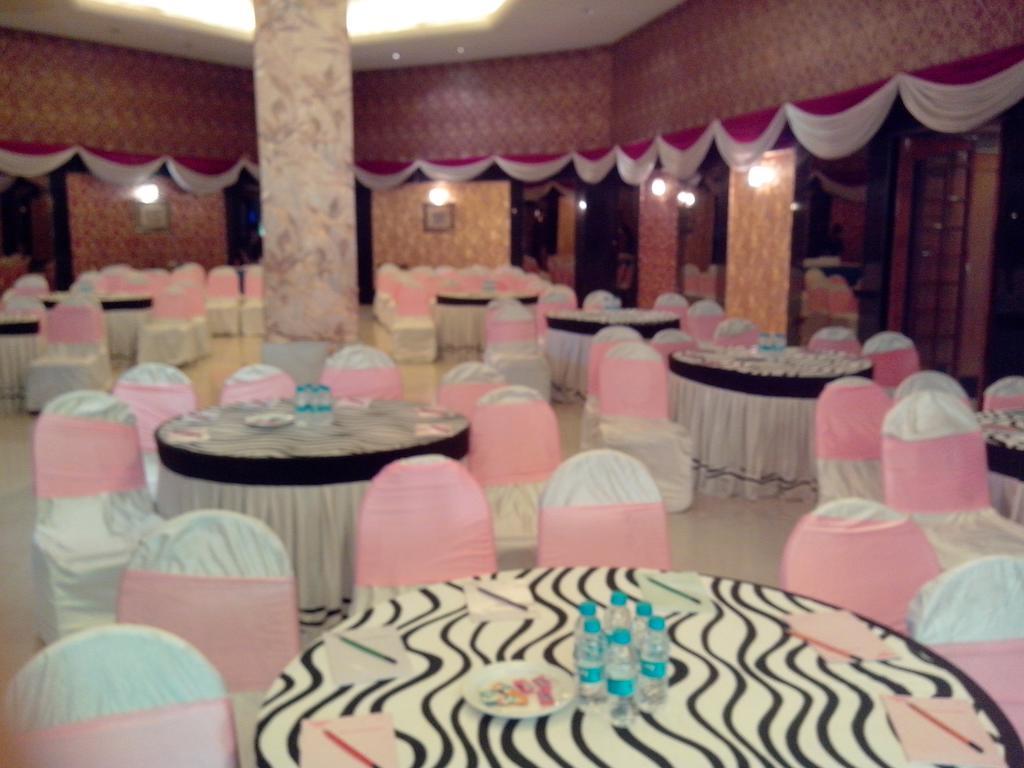 Meuse Jupiter Business And Luxury Hotel Nashik Εξωτερικό φωτογραφία
