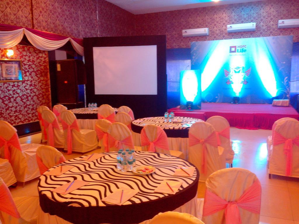 Meuse Jupiter Business And Luxury Hotel Nashik Εξωτερικό φωτογραφία